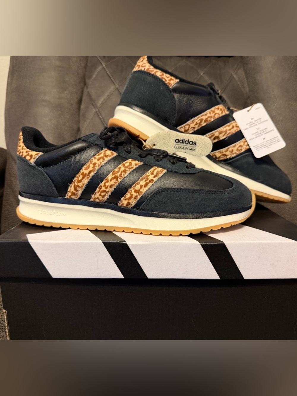 Adidas Run 70s 2.0 Cheetah Women’s Sneaker Shoe Athletic Leather Size 8.5 K15790